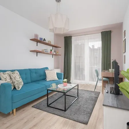 Apartment Elegant Pastel With Balcony Nadodrze By Renters