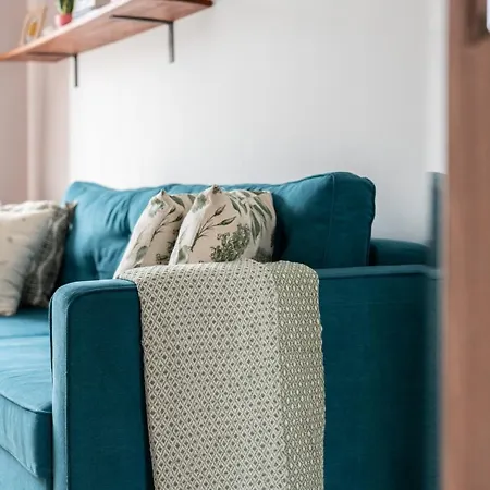Elegant Pastel With Balcony Nadodrze By Renters Apartment Wroclaw