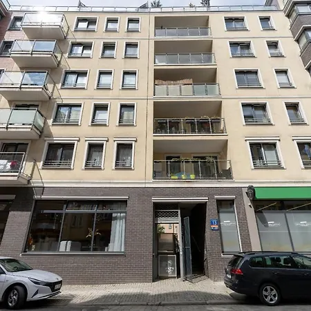Apartment Elegant Pastel With Balcony Nadodrze By Renters Wroclaw